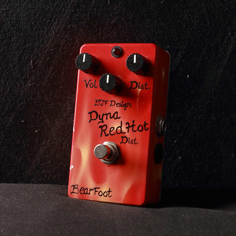 Bearfoot FX Dyna Red Hot Distortion Pedal | Reverb Portugal