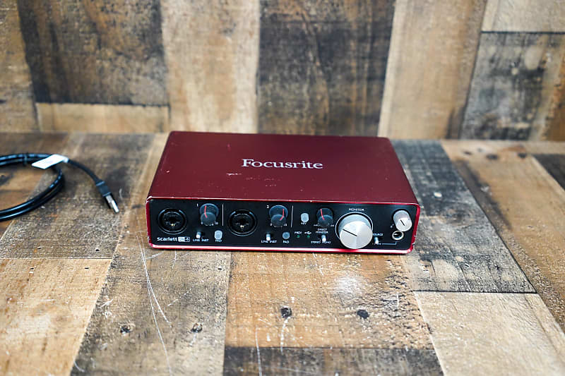 Focusrite Scarlett 2i4 2nd Gen USB Audio + MIDI Interface