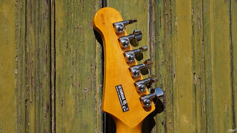Yamaha Pacifica 612V II fm IDB | Indigo Blue | Limited Yamaha Pacifica 612V II fm IDB | Indigo Blue | Limited