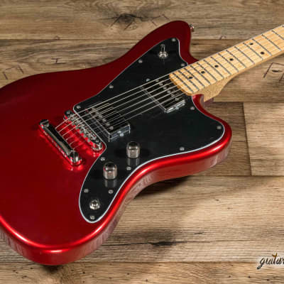 Fano JM6 Oltre Humbucker Maple Fretboard Guitar w/ Gigbag – Candy Apple Red image 9