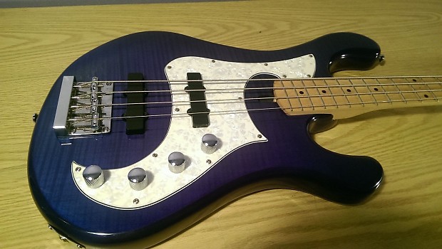 Dean Hillsboro J Bass Guitar Active Jazz Super Clean LOOK