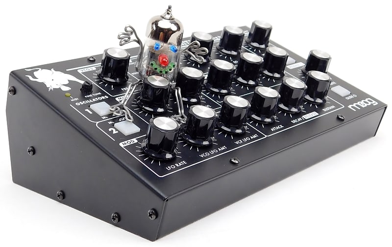 Moog Minitaur Analog Bass Synthesizer Desktop + Neuwertig + 2Jahre Garantie image 1