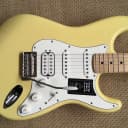 Fender Player Series Stratocaster HSS Buttercream Maple Fingerboard/Neck, Alder Body