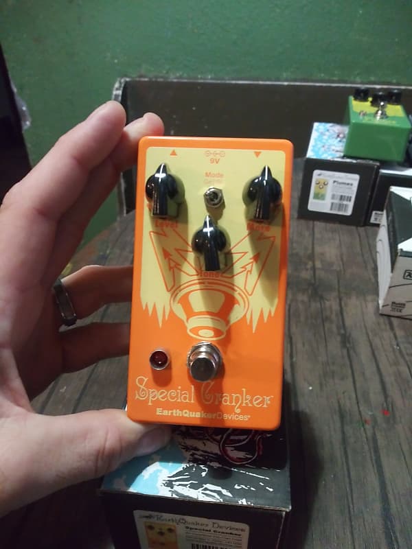 EarthQuaker Devices Special Cranker