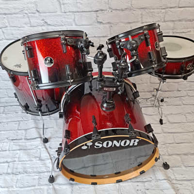 Sonar Force 3007 red to black fade sparkle drum kit | Reverb