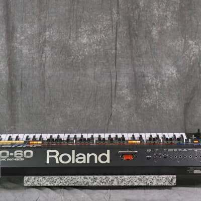 Roland JUNO-60 Analog synthesizer W/ Hard Case in Very Good condition image 19