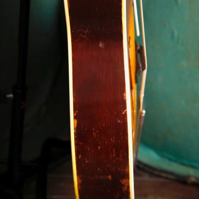 Maton 1950s Supreme F240 Sunburst Archtop Acoustic Guitar Pre-Owned image 10