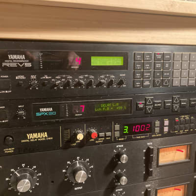 Yamaha SPX90 Digital Sound Processor reverb delay modulation