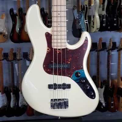Fender   American Deluxe Jazz Bass 4 Pearl White 2009 for sale