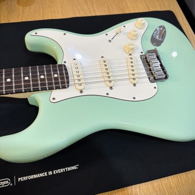 Fender Jeff Beck Stratocaster Artist Series Surf Green (SS frets and chrome Schaller tuners upgrades) image 9