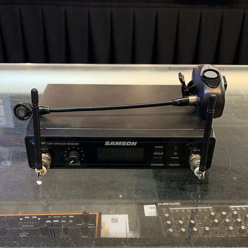 Samson CR99 Wireless Wind Instrument Set image 1