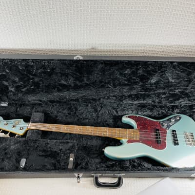 Fender 60th Anniversary Road Worn '60s Jazz Bass 2021 - Firemist Silver image 2