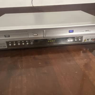 Samsung sv dvd640 image 2