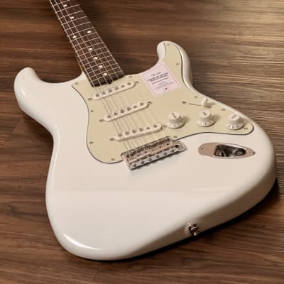 か*ん様 Fender Japan Stratocaster Classic 6 No Stock !! ** Fender Japan Exclusive Classic '60s