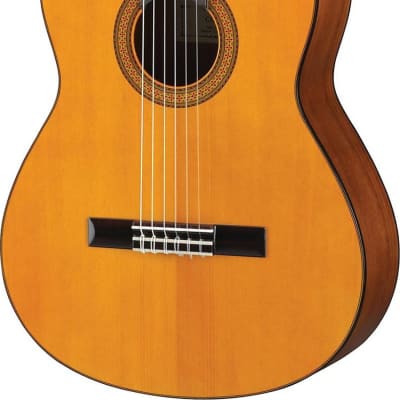 Yamaha CG102 Classical Guitar with Spruce Top, Natural image 2