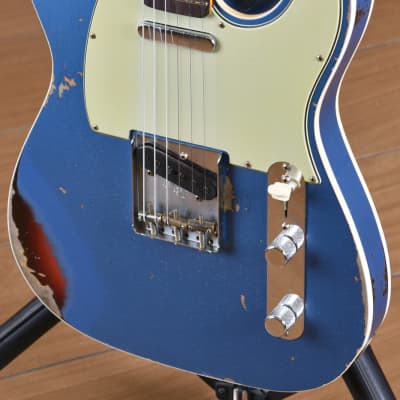 Fender Custom Shop Limited Edition '60 Telecaster Heavy Relic Aged Lake Placid Blue Over 3 Color Sunburst image 11