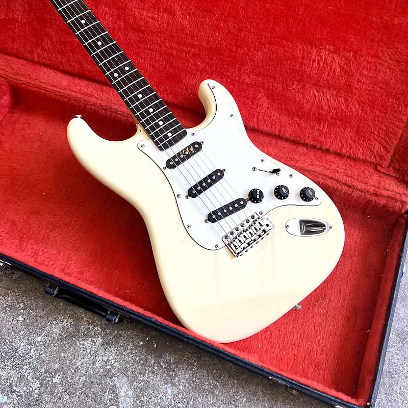 E serial MIJ Fender Stratocaster ST-72 c 1985 - Olympic