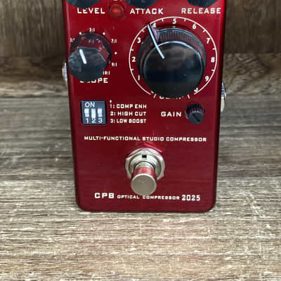 M BLOKMUGT by LEEKY CPB Optical Compressor 2025 - Red | Reverb
