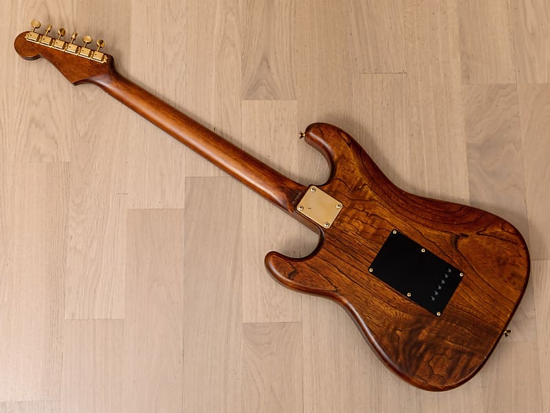 ギター Custom Oder Lacquer Finish Stratocaster Fender Custom Shop Late '62 Strat - Aged Aztec Gold Relic