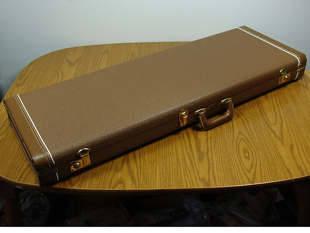 Fender vintage style online hardshell case