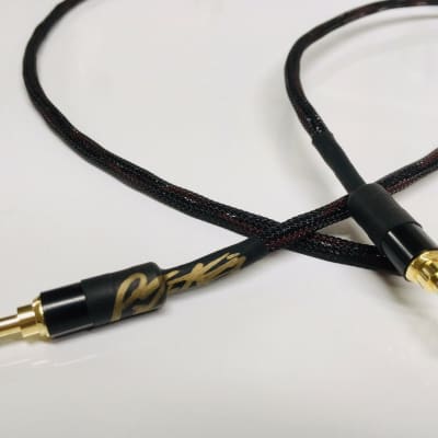 Pine Tree Audio Tri-Braid Auxiliary Cable Black/Red 7ft image 4