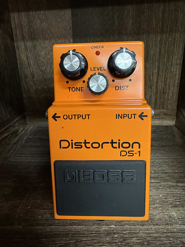 Boss DS-1 Distortion