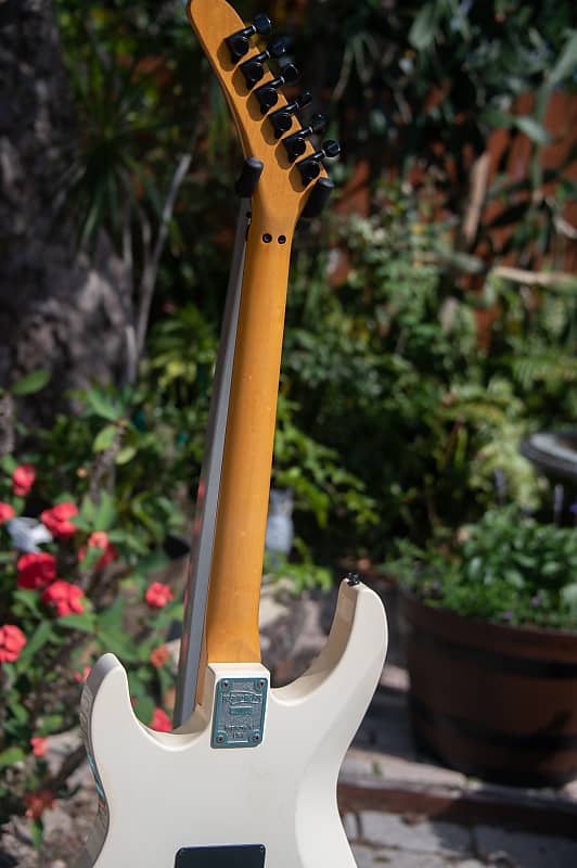 Classic 1980's Kramer JK-3000 - White - Shred-Master Supreme