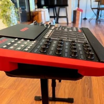 Akai Professional MPC X Standalone Sampler and Sequencer including Case and free small Akai Keyboard image 11