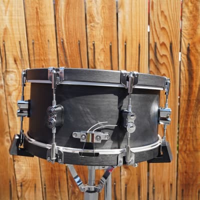 PDP Concept Maple Classis Series Ebony 6 x 14" Snare Drum w/ Maple Wood Hoops image 3