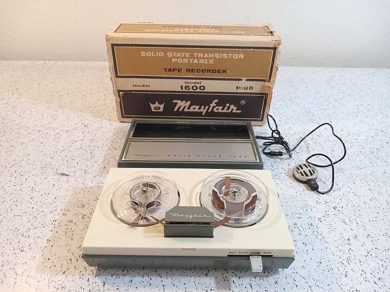 Mayfair 1600 Portable Vintage Reel-to-Reel Cassette Player w Box and  Original Mic