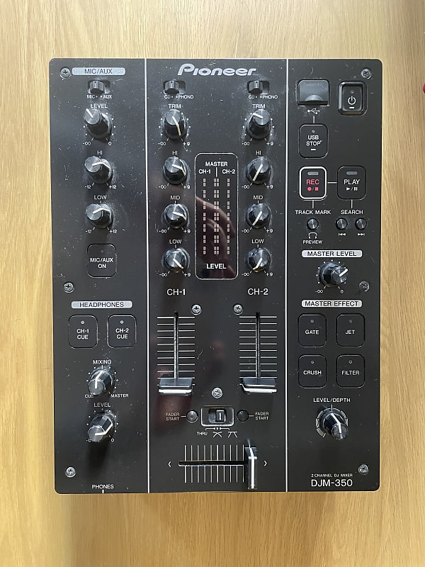 Pioneer DJM-350 | Reverb