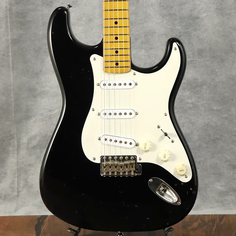 Fender Japan 1985-6 ST57-55 Black [SN A014162] [05/18