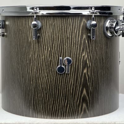Sonor SQ2 22/8/10/12/13/14/16" Medium Maple Concert Tom Drum Set - Vintage Onyx Semi-Gloss w/ Silky Oak Interiors image 23