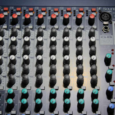 Soundcraft GB2R 16-Channel Rackmount Mixer image 3