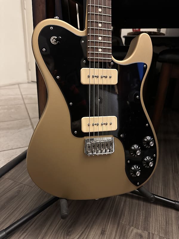 Warmoth Telecaster Deluxe in Satin Metallic Gold