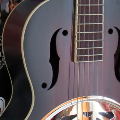 Gretsch G9220 Bobtail Round Neck Electric Resonator Guitar - 2 Color Sunburst image 3