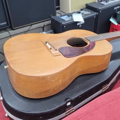 Gibson B-15 Concert Acoustic with SKB Case 1967 - 1969 - Natural image 11