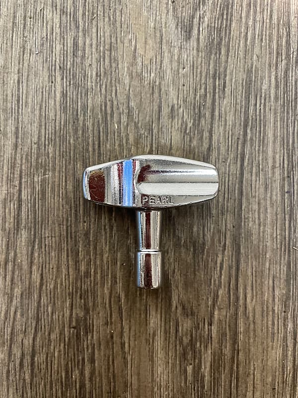 Performance Plus Ergonomic Design Standard Square Lug Chrome