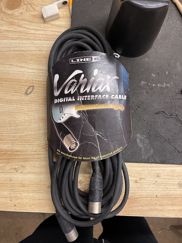 Line 6 Variax cable image 1