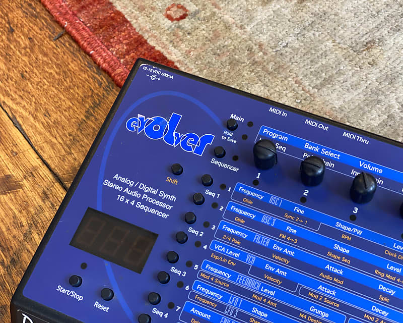 Dave Smith Instruments Evolver