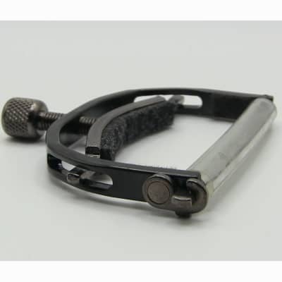 Paige P-6E-W | Acoustic Capo – Wide/Low Profile