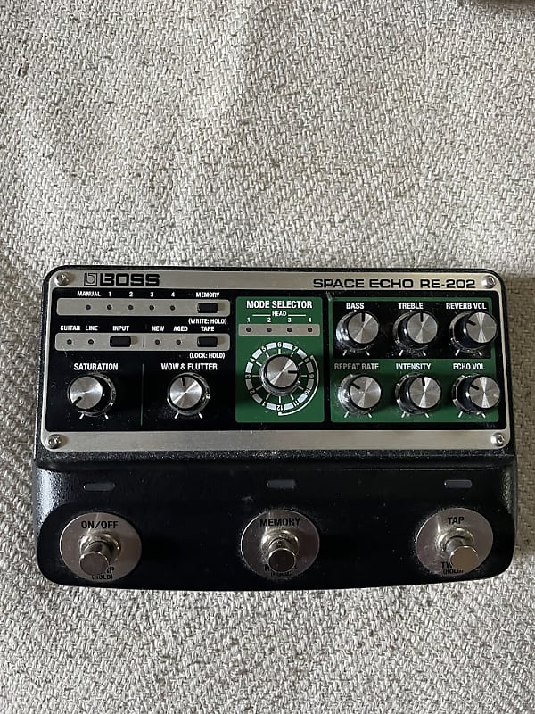 Boss RE-202 Space Echo