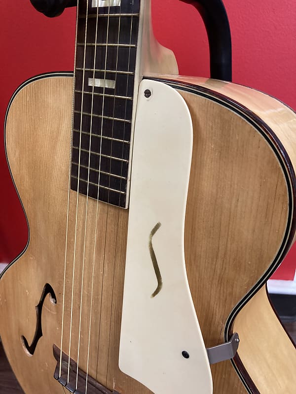美品　シルバートーン　Silvertone arched top guitar Silvertone Arch top Guitar | Reverb