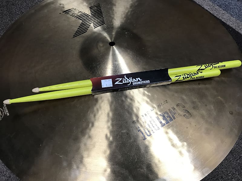 Avedis Zildjian Company 5A Acon Neon Yellow Dumsticks
