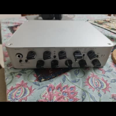 Darkglass Electronics Microtubes 900 900-Watt Bass Amp Head