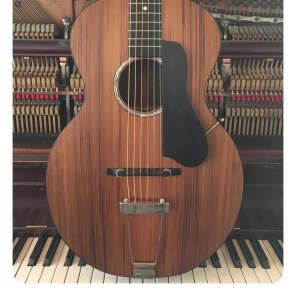 Wide sky guitars shop pl1