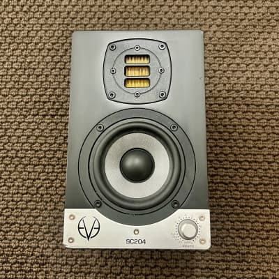 Eve Audio SC204 - Gearspace Eve Audio SC204 - Gearspace