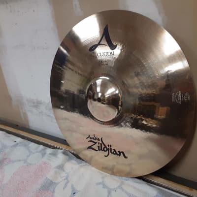 Zildjian 17" A Custom Crash Cymbal image 2