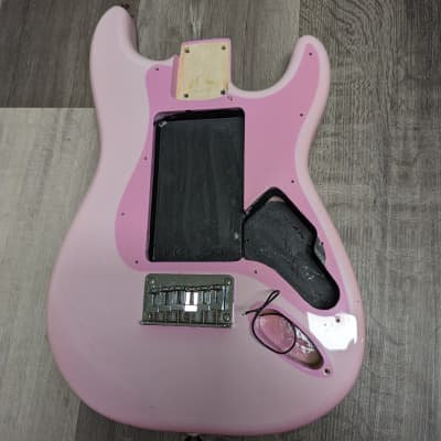Harmonic design outlet mini strat