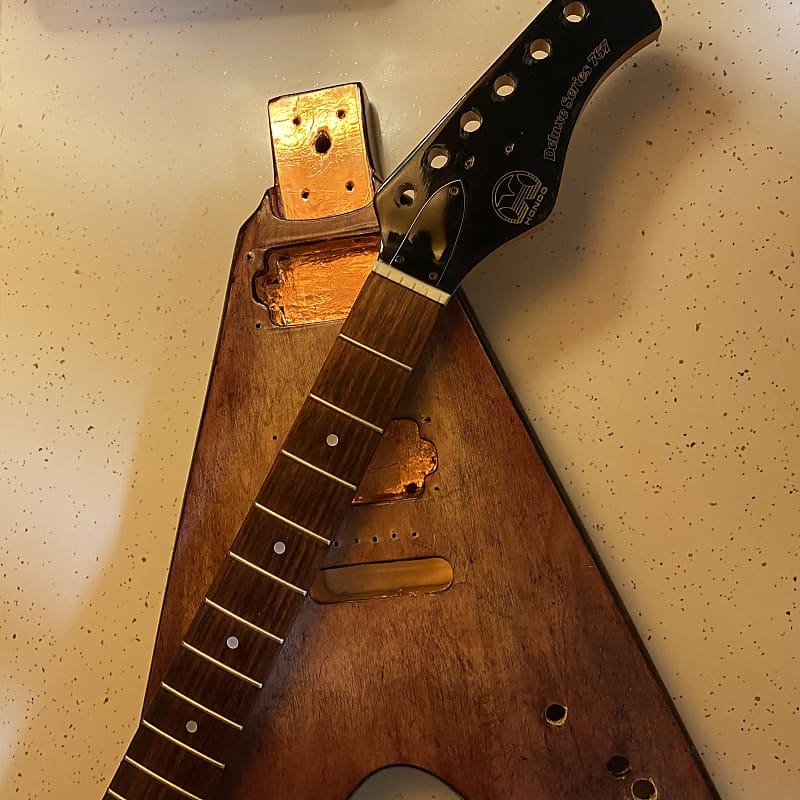 Hondo FlyingV Copy (Deluxe Series 767) 1980’s, Refinish (DIY Reverb